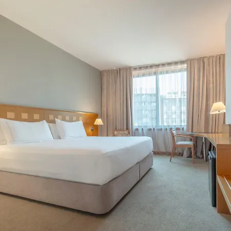 Hotell Carlemany 4*