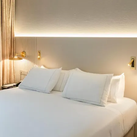Szálloda Carlemany 4*