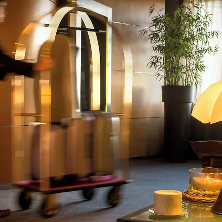 Hotel Carlemany 4*